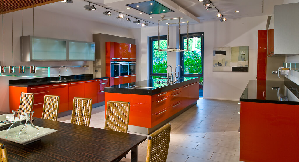 Modern Las Vegas LV World / Custom Made